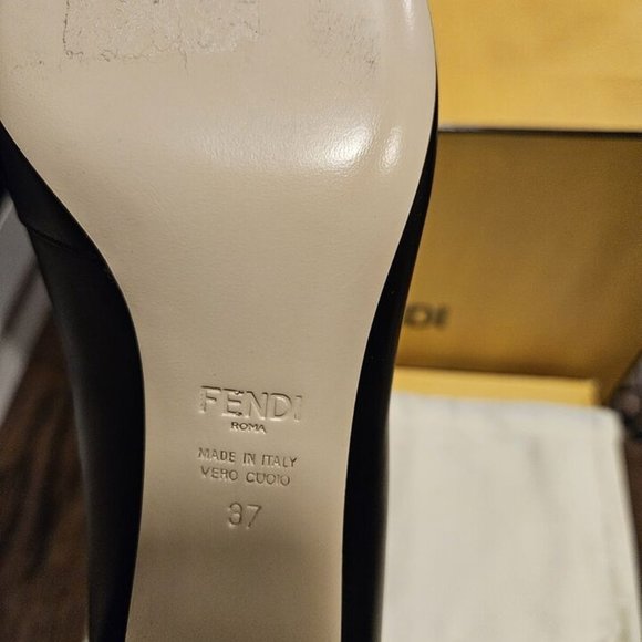 FENDI Karligraphy- Black Leather Boots 37 - Picture 6 of 9